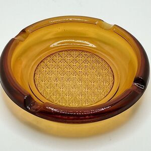 Vintage Amber Glass Crosshatch Diamond Mid Century Modern Ashtray 6"